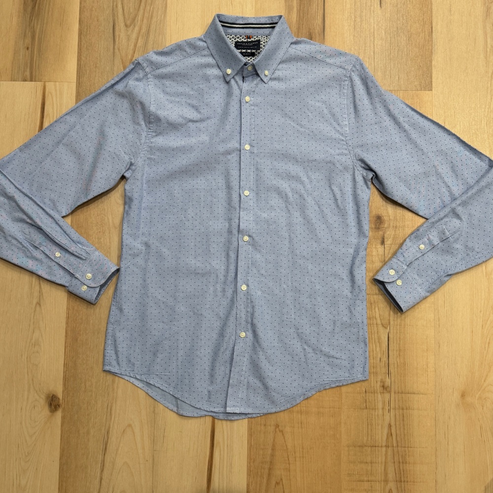 Denim & Flower Long Sleeve Button Up Blue White Polka Dot Medium Untucked Shirt
